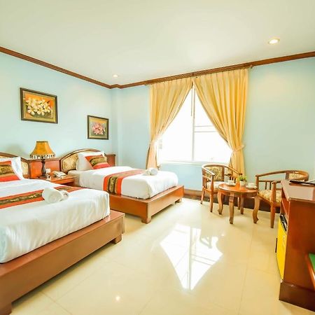 Soubandith Hotel Pakse Exteriér fotografie