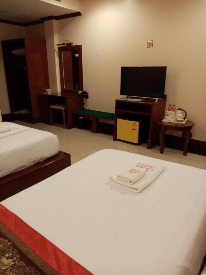 Soubandith Hotel Pakse Exteriér fotografie